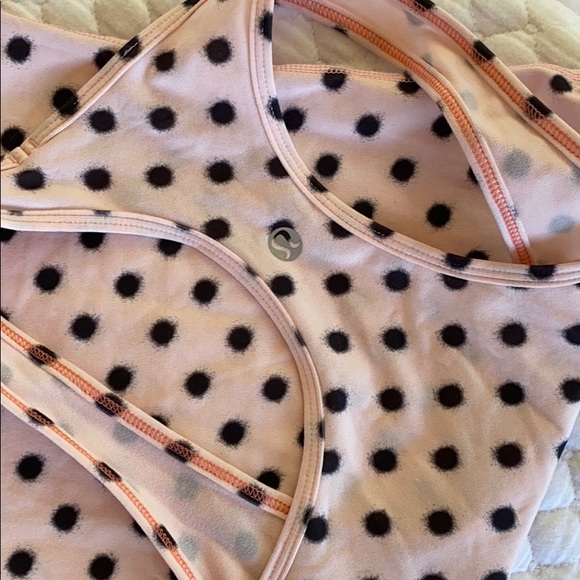 Lululemon tank - Picture 2 of 2